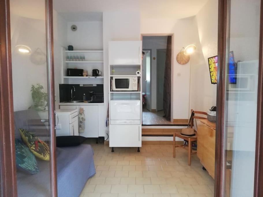 Location Dans Residence Calme, Proche Mer Кавалере-сюр-Мер Екстериор снимка