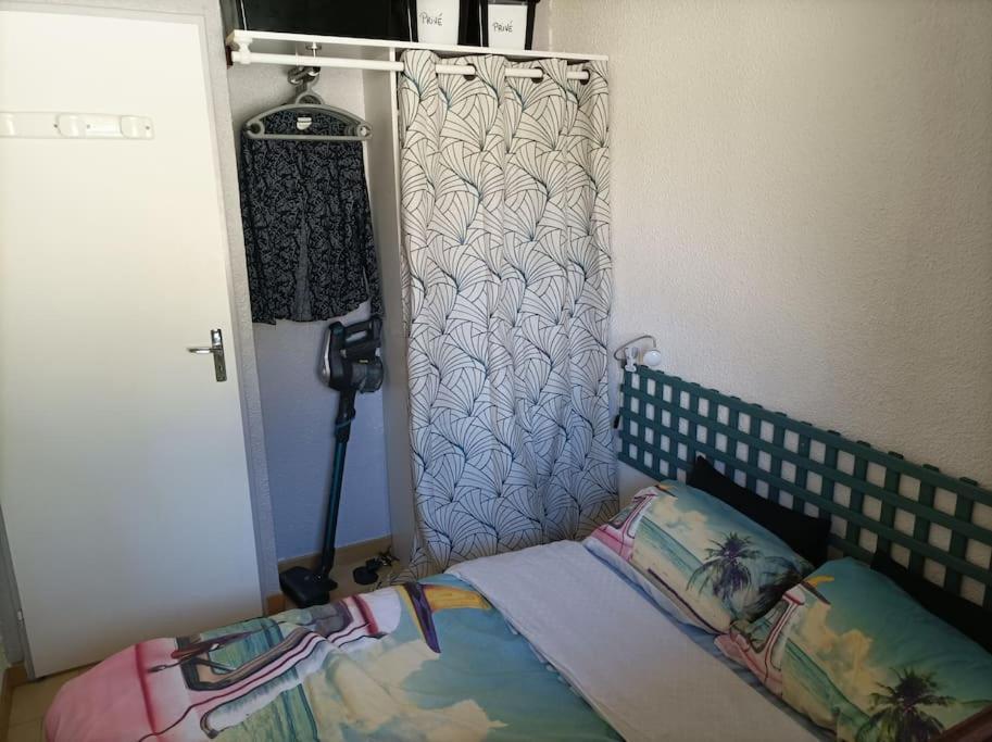 Location Dans Residence Calme, Proche Mer Кавалере-сюр-Мер Екстериор снимка